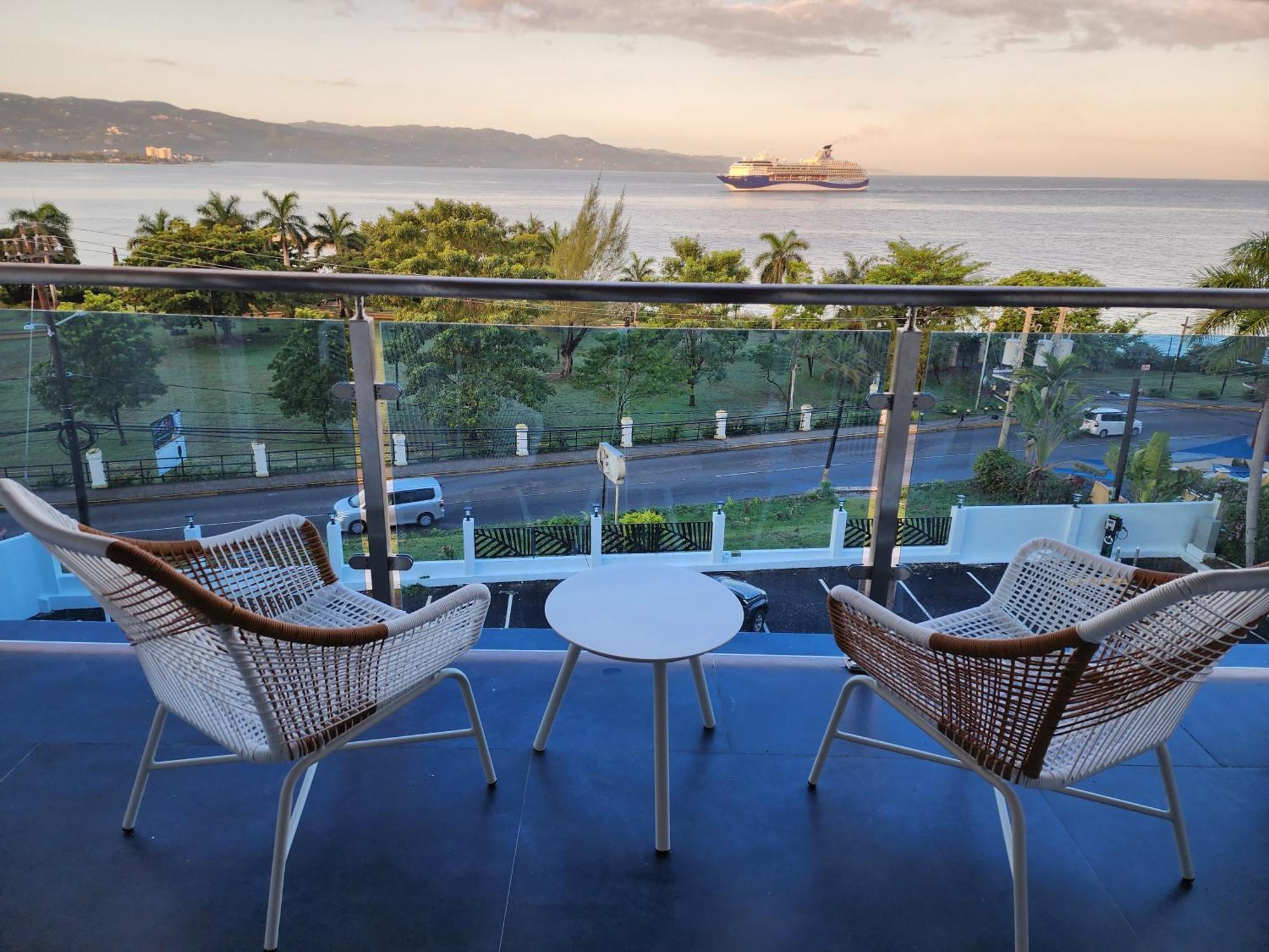 Hotel 39 Jamaica Montego Bay Bilik gambar